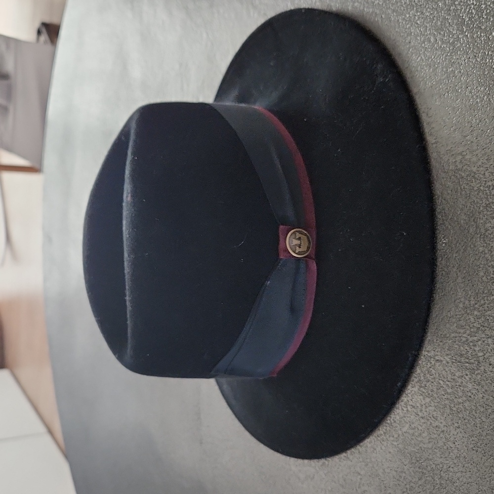 Goorin bros hat